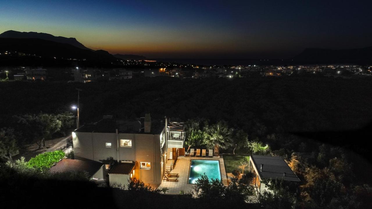 Petronila Luxury With Heated Private Pool Villa
